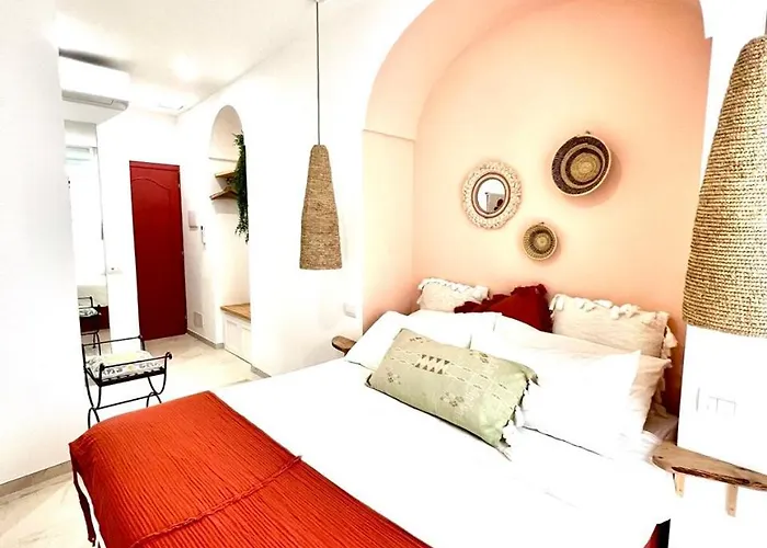 לינה וארוחת בוקר Casa Maddy 3*